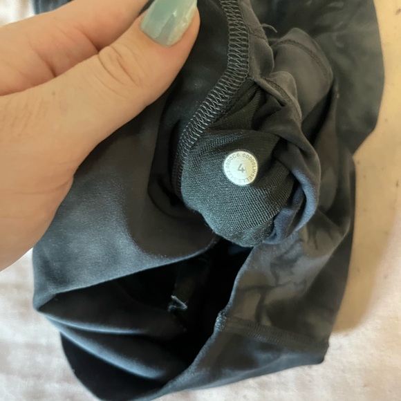 Lululemon Align Leggings 25” - Picture 3 of 4